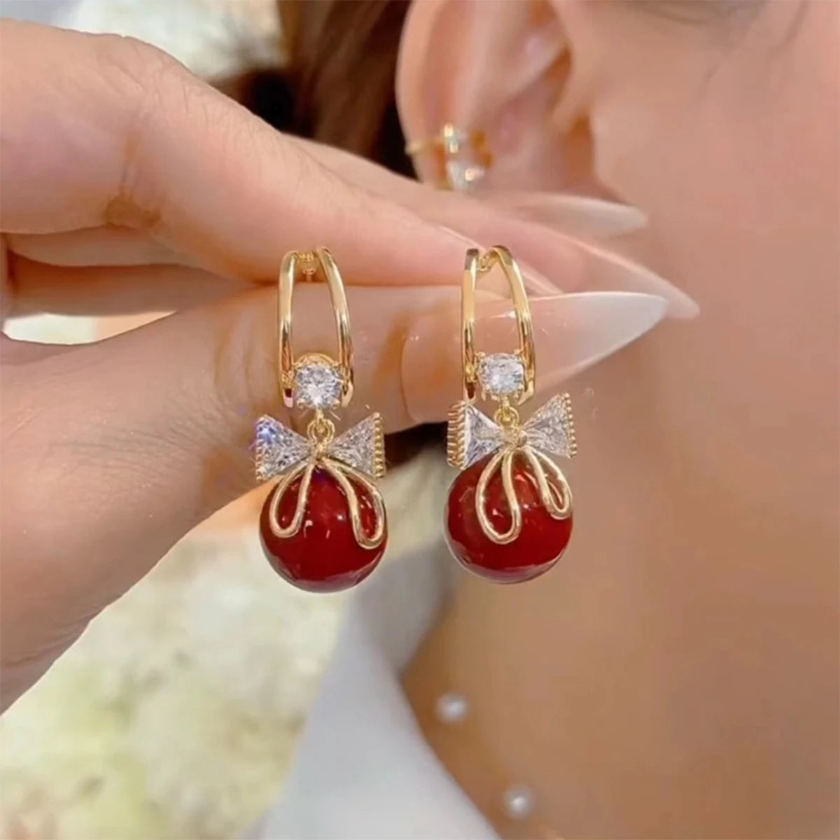 2 Pieces of Trendy Wine Red Heart-shaped Earrings for Women, Outdoor Travel, Carnival, Party, Holiday Dressing Gifts-8833
