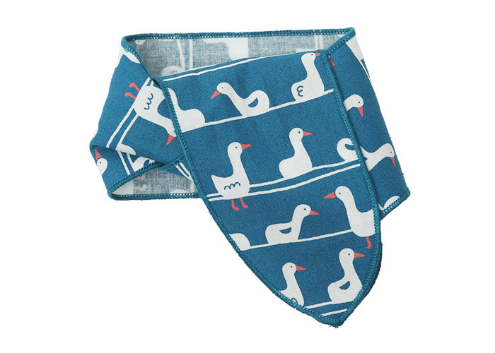 Goose Foam Scarf for Pets